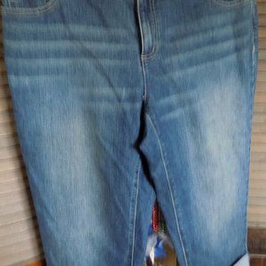 Daisy Fuentes Capri Jean Pants Size 12P new without tag